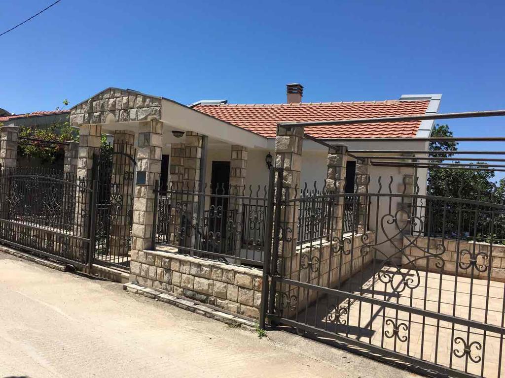 Villa Julia Petrovac Exterior foto